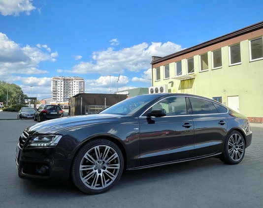 Audi A5 cena 46000 przebieg: 366000, rok produkcji 2010 z Rzeszów małe 56